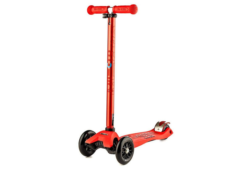 Red Maxi Micro Deluxe Scooter