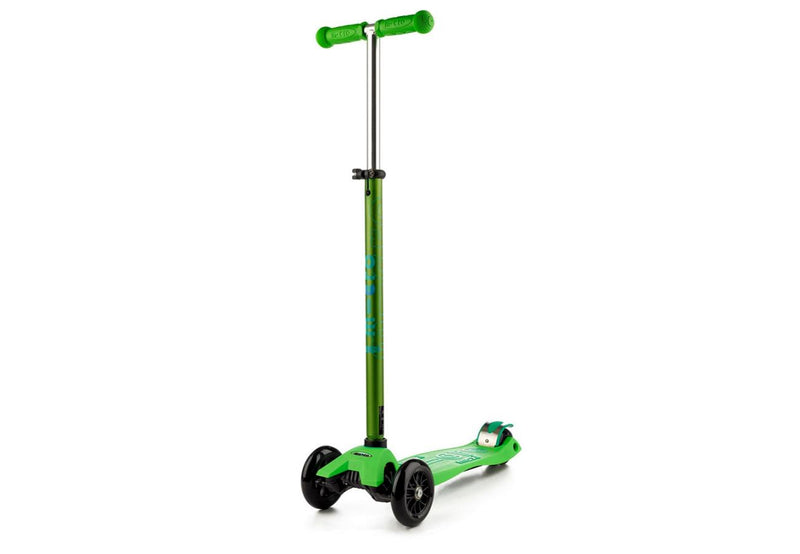 Green Maxi Micro Deluxe Scooter
